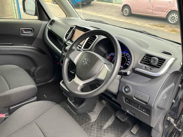 ソリオ Gリミテッド ETC ナビ TV 両側スライド・片側電動 スマートキー 電動格納ミラー ウォークスルー CVT アルミホイール CD 盗難防止システム 衝突安全ボディ ABS ESC エアコン パワーステアリング(2枚目)