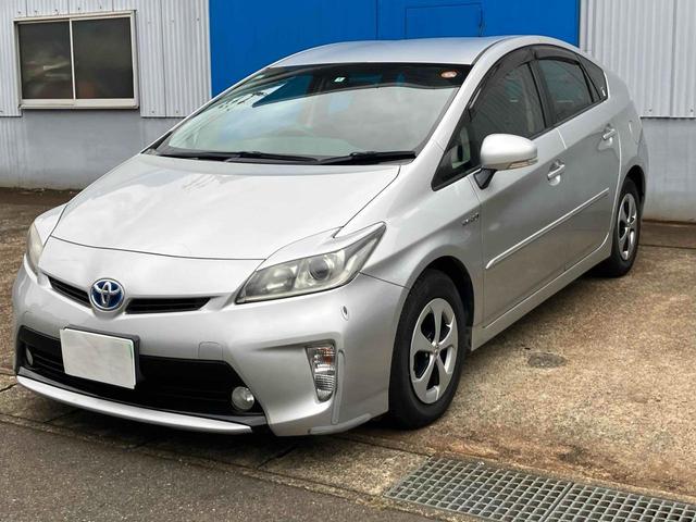 プリウス S ETC バックカメラ ナビ TV アルミホイール オートライト HID CVT スマートキー 電動格納ミラー 盗難防止システム CD DVD再生 ミュージックプレイヤー接続可 衝突安全ボディ ABS(12枚目)