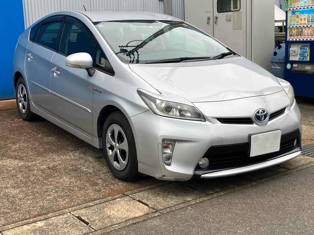 プリウス S ETC バックカメラ ナビ TV アルミホイール オートライト HID CVT スマートキー 電動格納ミラー 盗難防止システム CD DVD再生 ミュージックプレイヤー接続可 衝突安全ボディ ABS(14枚目)