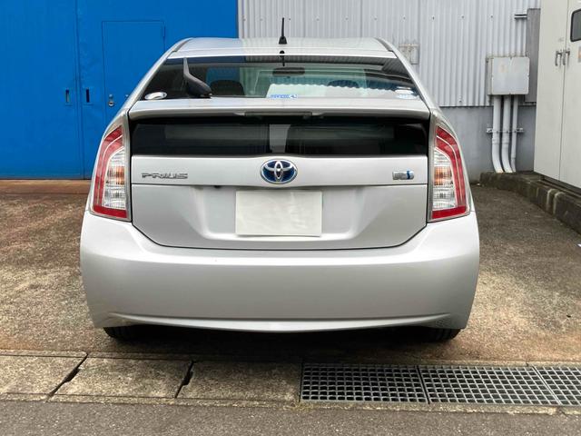 プリウス S ETC バックカメラ ナビ TV アルミホイール オートライト HID CVT スマートキー 電動格納ミラー 盗難防止システム CD DVD再生 ミュージックプレイヤー接続可 衝突安全ボディ ABS(19枚目)