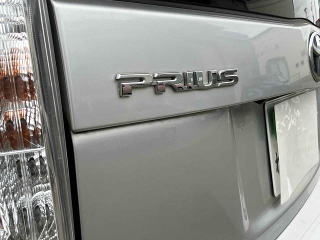 プリウス S ETC バックカメラ ナビ TV アルミホイール オートライト HID CVT スマートキー 電動格納ミラー 盗難防止システム CD DVD再生 ミュージックプレイヤー接続可 衝突安全ボディ ABS(67枚目)