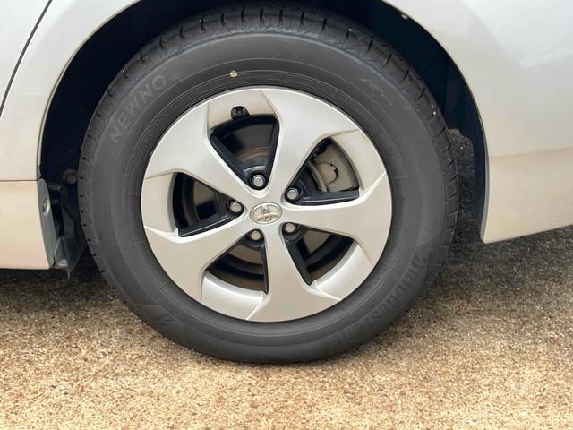 プリウス S ETC バックカメラ ナビ TV アルミホイール オートライト HID CVT スマートキー 電動格納ミラー 盗難防止システム CD DVD再生 ミュージックプレイヤー接続可 衝突安全ボディ ABS(68枚目)