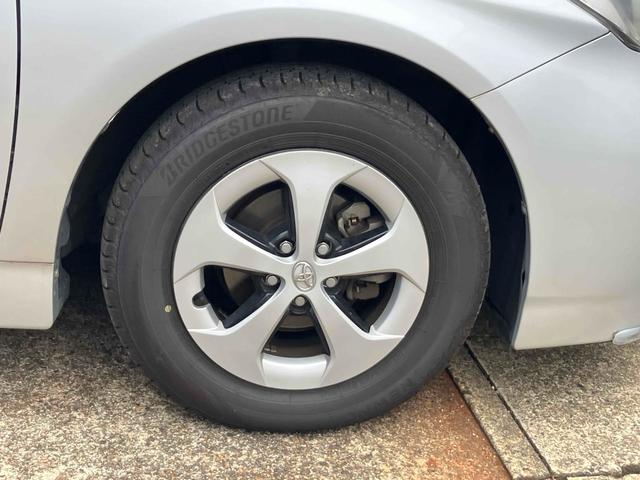 プリウス S ETC バックカメラ ナビ TV アルミホイール オートライト HID CVT スマートキー 電動格納ミラー 盗難防止システム CD DVD再生 ミュージックプレイヤー接続可 衝突安全ボディ ABS(69枚目)