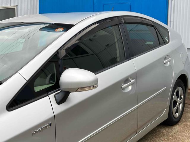 プリウス S ETC バックカメラ ナビ TV アルミホイール オートライト HID CVT スマートキー 電動格納ミラー 盗難防止システム CD DVD再生 ミュージックプレイヤー接続可 衝突安全ボディ ABS(77枚目)