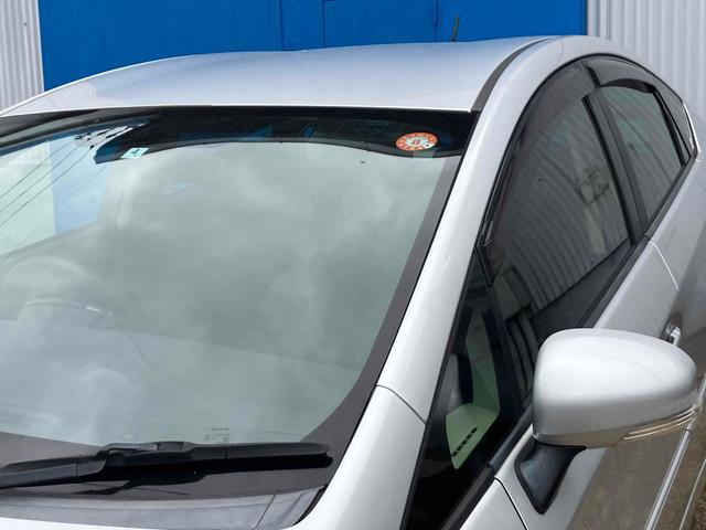 プリウス S ETC バックカメラ ナビ TV アルミホイール オートライト HID CVT スマートキー 電動格納ミラー 盗難防止システム CD DVD再生 ミュージックプレイヤー接続可 衝突安全ボディ ABS(79枚目)