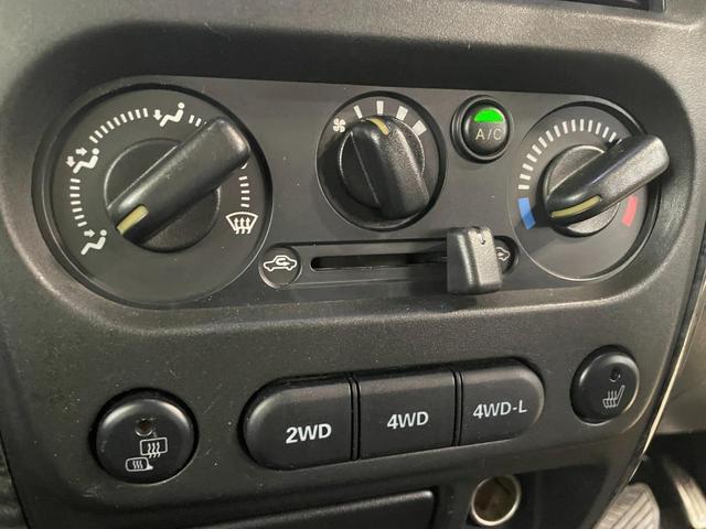 ジムニー ランドベンチャー　４ＷＤ　オーディオプレイヤー　ＣＤ再生　ＡＵＸ対応　１６インチ純正ＡＷ　ＥＴＣ　フロントフォグランプ　シートヒーター　ミラーヒーター　電格ミラー　ワイドバイザー　パワーウインドー　エアバック付き（24枚目）