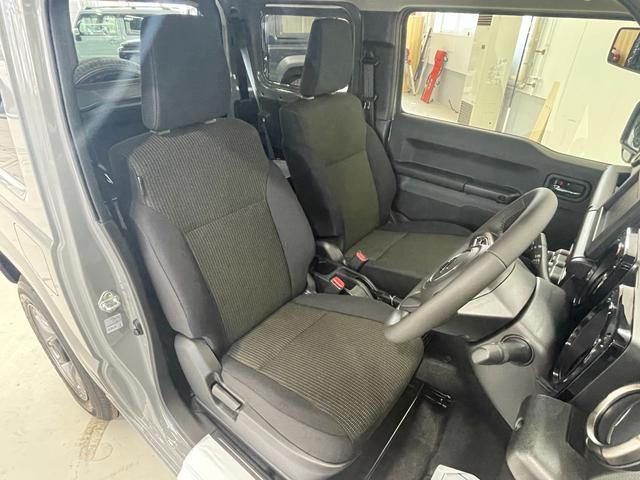 ジムニー ＸＣ　４ＷＤ　スズキセーフティ　禁煙車　純正１６インチＡＷ　ＬＥＤヘッドライト　フロントフォグランプ　オートライト　クルーズコントロール　背面タイヤ付き　シートヒーター　ヘッドライトウォッシャー（31枚目）
