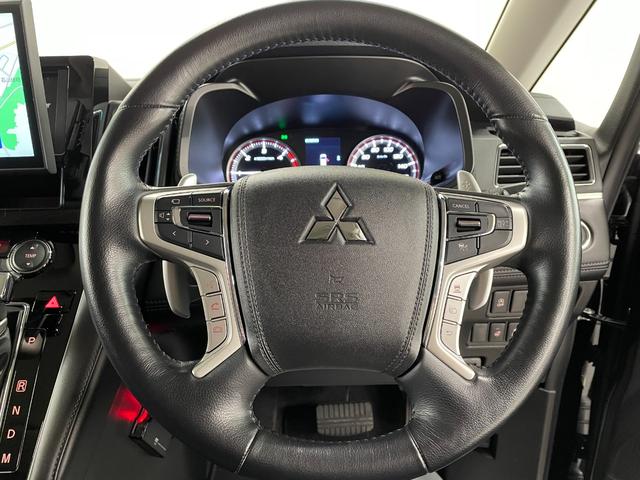 デリカD:5 P 4WD 8人乗り メモリーナビ フルセグTV 18インチ純正AW Bluetooth接続 全方位カメラ LEDヘッドライト ETC 両側スライドドア シートヒーター パワーシート プッシュスタート(18枚目)