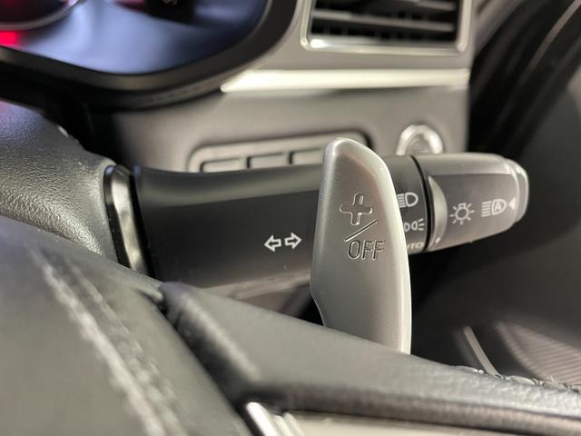 デリカD:5 P 4WD 8人乗り メモリーナビ フルセグTV 18インチ純正AW Bluetooth接続 全方位カメラ LEDヘッドライト ETC 両側スライドドア シートヒーター パワーシート プッシュスタート(22枚目)