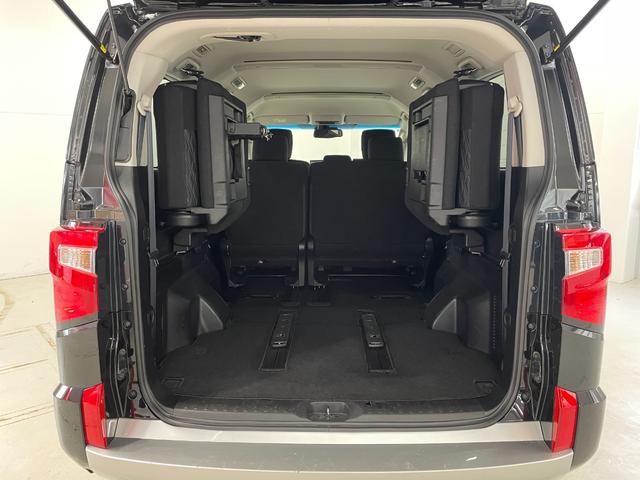 デリカD:5 P 4WD 8人乗り メモリーナビ フルセグTV 18インチ純正AW Bluetooth接続 全方位カメラ LEDヘッドライト ETC 両側スライドドア シートヒーター パワーシート プッシュスタート(47枚目)