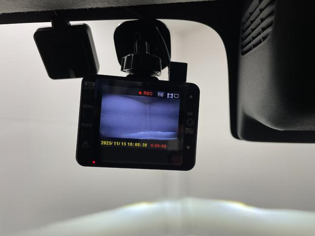 ソリオバンディット ハイブリッドＭＶ　４ＷＤ　スズキセーフティーサポート　純正ナビ　フルセグＴＶ　ＣＤ　ＤＶＤ再生　Ｂｌｕｅｔｏｏｔｈ接続　ＥＴＣ　ドラレコ　両側電動スライドドア　１５インチＡＷ　クルーズコントロール　プッシュスタート（33枚目）