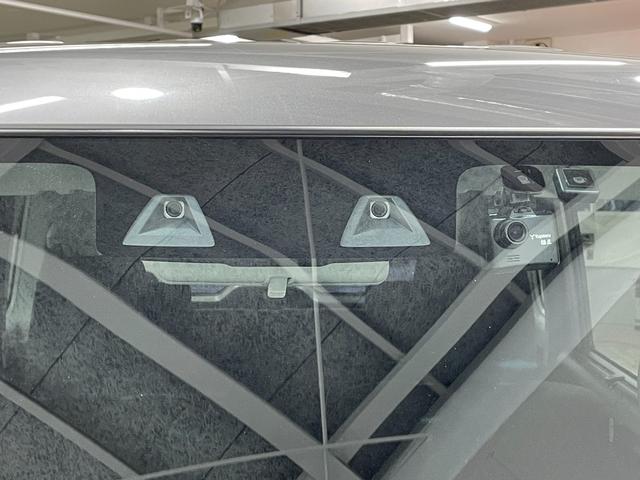 ソリオバンディット ハイブリッドＭＶ　４ＷＤ　スズキセーフティーサポート　純正ナビ　フルセグＴＶ　ＣＤ　ＤＶＤ再生　Ｂｌｕｅｔｏｏｔｈ接続　ＥＴＣ　ドラレコ　両側電動スライドドア　１５インチＡＷ　クルーズコントロール　プッシュスタート（42枚目）