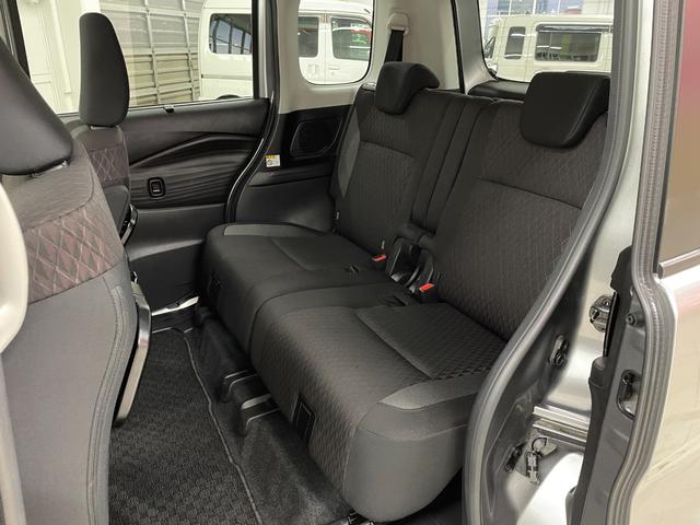 ソリオバンディット ハイブリッドＭＶ　４ＷＤ　スズキセーフティーサポート　純正ナビ　フルセグＴＶ　ＣＤ　ＤＶＤ再生　Ｂｌｕｅｔｏｏｔｈ接続　ＥＴＣ　ドラレコ　両側電動スライドドア　１５インチＡＷ　クルーズコントロール　プッシュスタート（47枚目）