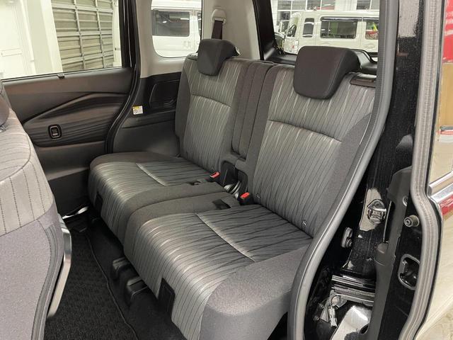 ソリオ ハイブリッドＭＺ　４ＷＤ　スズキセーフティーサポート　純正９インチナビ　全方位カメラ　フルセグＴＶ　ＣＤ　ＤＶＤ再生　ＥＴＣ　Ｂｌｕｅｔｏｏｔｈ接続　ドラレコ　クルコン　１５インチＡＷ　シートヒーター　ＵＳＢソケット（47枚目）