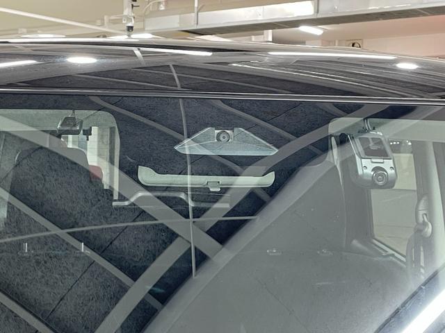 ソリオバンディット ハイブリッドＭＶ　４ＷＤ　スズキセーフティーサポート　純正ナビ　フルセグ　ＴＶ　ＥＴＣ　ドラレコ　ＣＤ　ＤＶＤ再生　Ｂｌｕｅｔｏｏｔｈ接続　両側電動スライドドア　１５インチ純正ＡＷ　クルーズコントロール（15枚目）