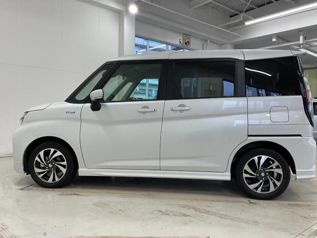 ソリオバンディット ハイブリッドＭＶ　４ＷＤ　スズキセーフティーサポート　純正ナビ　フルセグ　ＴＶ　ＥＴＣ　ドラレコ　ＣＤ　ＤＶＤ再生　Ｂｌｕｅｔｏｏｔｈ接続　両側電動スライドドア　１５インチ純正ＡＷ　クルーズコントロール（8枚目）