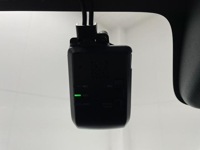 ソリオバンディット ハイブリッドＭＶ　４ＷＤ　スズキセーフティーサポート　純正ナビ　フルセグ　ＴＶ　ＥＴＣ　ドラレコ　ＣＤ　ＤＶＤ再生　Ｂｌｕｅｔｏｏｔｈ接続　両側電動スライドドア　１５インチ純正ＡＷ　クルーズコントロール（34枚目）