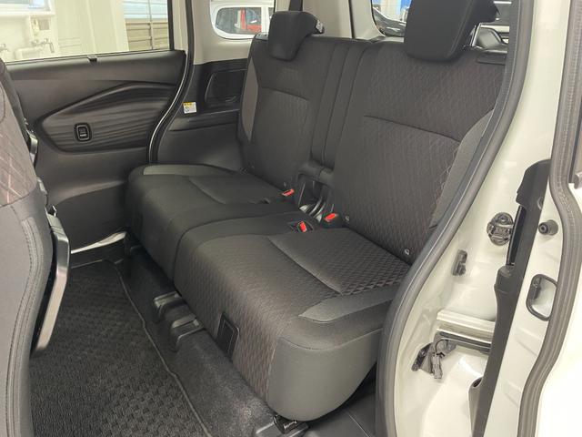 ソリオバンディット ハイブリッドＭＶ　４ＷＤ　スズキセーフティーサポート　純正ナビ　フルセグ　ＴＶ　ＥＴＣ　ドラレコ　ＣＤ　ＤＶＤ再生　Ｂｌｕｅｔｏｏｔｈ接続　両側電動スライドドア　１５インチ純正ＡＷ　クルーズコントロール（40枚目）