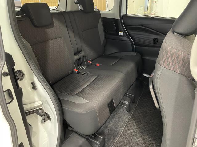 ソリオバンディット ハイブリッドＭＶ　４ＷＤ　スズキセーフティーサポート　純正ナビ　フルセグ　ＴＶ　ＥＴＣ　ドラレコ　ＣＤ　ＤＶＤ再生　Ｂｌｕｅｔｏｏｔｈ接続　両側電動スライドドア　１５インチ純正ＡＷ　クルーズコントロール（41枚目）