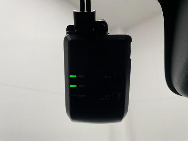 ソリオバンディット ハイブリッドＭＶ　４ＷＤ　スズキセーフティーサポート　純正ナビ　フルセグ　ＴＶ　ＥＴＣ　ドラレコ　ＣＤ　ＤＶＤ再生　Ｂｌｕｅｔｏｏｔｈ接続　両側電動スライドドア　１５インチ純正ＡＷ　クルーズコントロール（34枚目）