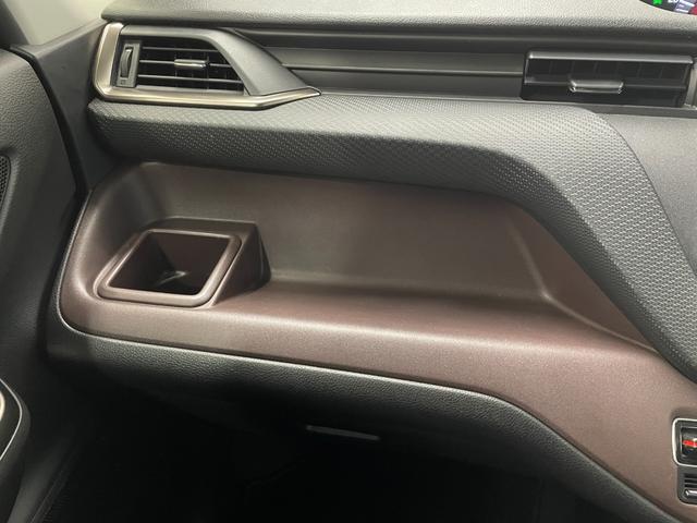 ソリオバンディット ハイブリッドＭＶ　４ＷＤ　スズキセーフティーサポート　純正ナビ　フルセグ　ＴＶ　ＥＴＣ　ドラレコ　ＣＤ　ＤＶＤ再生　Ｂｌｕｅｔｏｏｔｈ接続　両側電動スライドドア　１５インチ純正ＡＷ　クルーズコントロール（36枚目）