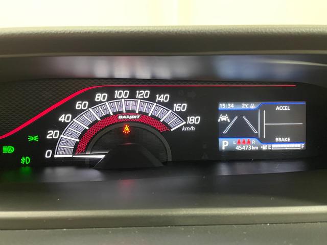 ソリオバンディット ハイブリッドＭＶ　４ＷＤ　スズキセーフティーサポート　純正ナビ　フルセグＴＶ　ＣＤ　ＤＶＤ再生　Ｂｌｕｅｔｏｏｔｈ接続　ＥＴＣ　ドラレコ　両側電動スライドドア　１５インチＡＷ　クルーズコントロール　プッシュスタート（19枚目）