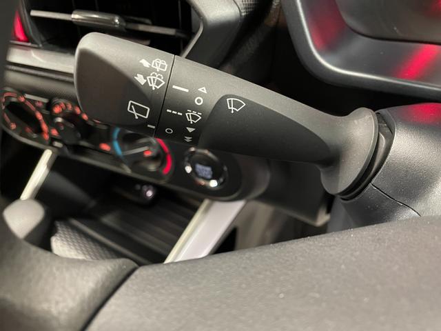 ライズ Ｘ　４ＷＤ　ナビ付　ＤＶＤ再生　バックカメラ　ＥＴＣ　ドラレコ　純正１６インチホイール　シートヒーター　プッシュスタート　ＵＳＢソケット　５人乗り　ＬＥＤヘッドライト（21枚目）