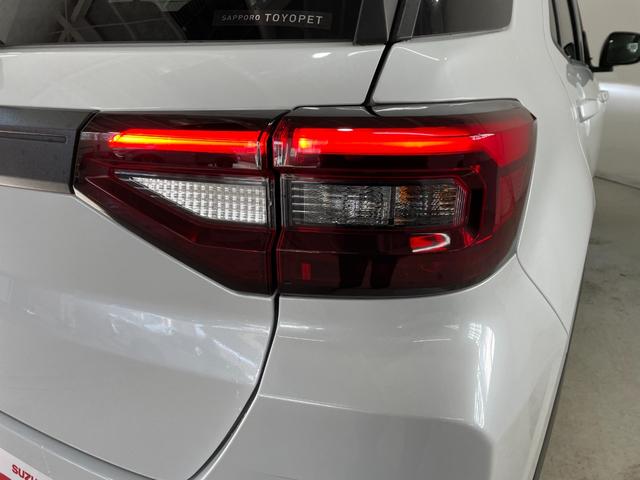 ライズ Ｘ　４ＷＤ　ナビ付　ＤＶＤ再生　バックカメラ　ＥＴＣ　ドラレコ　純正１６インチホイール　シートヒーター　プッシュスタート　ＵＳＢソケット　５人乗り　ＬＥＤヘッドライト（8枚目）