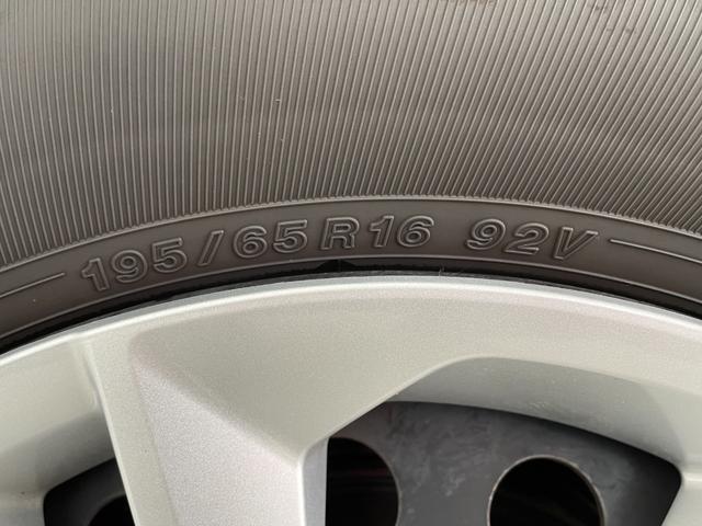 ライズ Ｘ　４ＷＤ　ナビ付　ＤＶＤ再生　バックカメラ　ＥＴＣ　ドラレコ　純正１６インチホイール　シートヒーター　プッシュスタート　ＵＳＢソケット　５人乗り　ＬＥＤヘッドライト（10枚目）