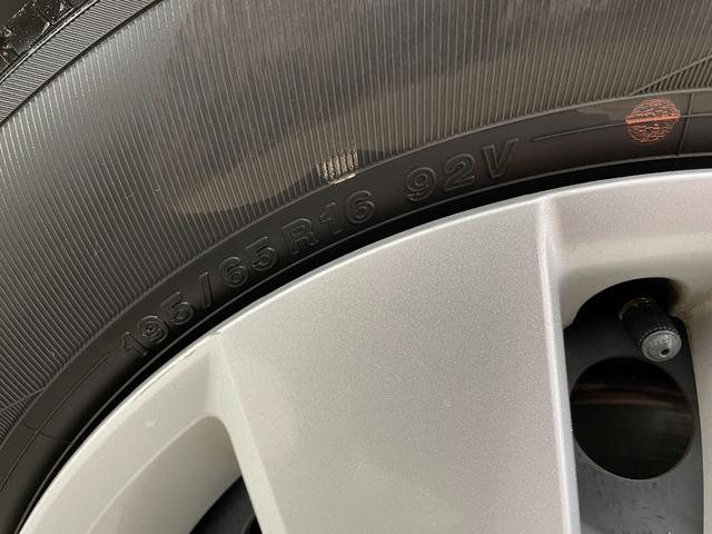 ライズ X 4WD ナビ付 DVD再生 バックカメラ ETC ドラレコ 純正16インチホイール シートヒーター プッシュスタート USBソケット 5人乗り LEDヘッドライト(11枚目)
