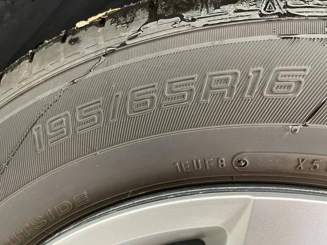 ライズ Ｘ　４ＷＤ　ナビ付　ＤＶＤ再生　バックカメラ　ＥＴＣ　ドラレコ　純正１６インチホイール　シートヒーター　プッシュスタート　ＵＳＢソケット　５人乗り　ＬＥＤヘッドライト（11枚目）