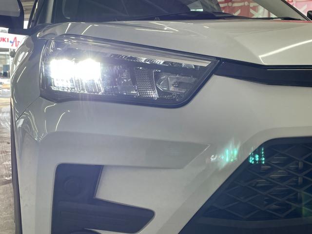ライズ Ｘ　４ＷＤ　ナビ付　ＤＶＤ再生　バックカメラ　ＥＴＣ　ドラレコ　純正１６インチホイール　シートヒーター　プッシュスタート　ＵＳＢソケット　５人乗り　ＬＥＤヘッドライト（12枚目）