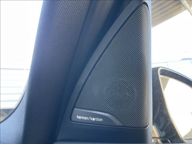 M40d ブラックレザーシート 追従クルーズコントロール レーンキープ シートメモリ シートヒーター アンビエントライト ハーマンカードン 全周囲カメラ ブルーキキャリパー 電動テールゲート パドルシフト(10枚目)