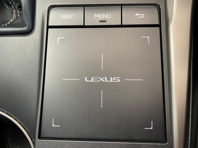 ＮＸ３００ｈ　“Ｆ　ＳＰＯＲＴ”　シートＨ／Ｃ　３眼ＬＥＤ　コーナーセンサー　ブラインドスポットモニター　レーダークルーズコントロール　サンルーフ　パワーバックドア　パワーシート　シートメモリー　Ｂｌｕｅｔｏｏｔｈ接続プッシュスタート(38枚目)