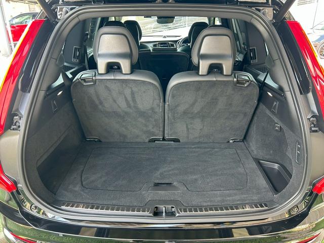 ＸＣ９０ Ｂ６　ＡＷＤ　Ｒデザイン　Ｂｏｗｅｒ＆Ｗｉｌｌｋｉｎｓ／サンルーフ／黒革シート／ＡｐｐｌｅＣａｒＰｌａｙ／全周囲カメラ／全席シートヒーター／ブラインドスポットモニター／ステアリングヒーター／電動リアゲート／パワーシート・メモリ（71枚目）