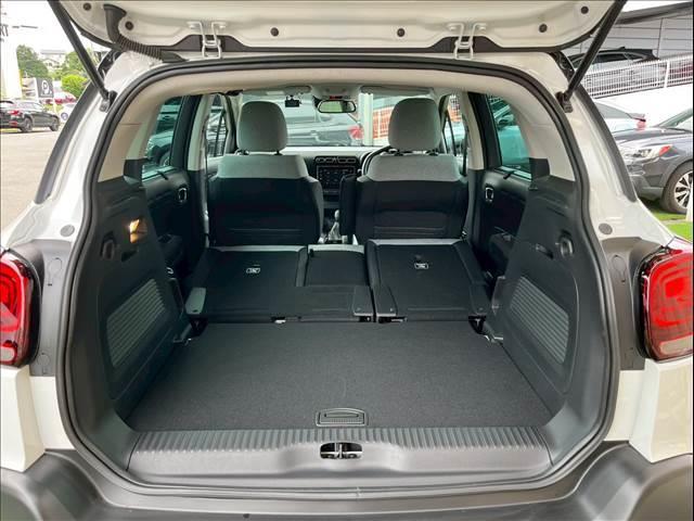Ｃ３ エアクロス シャイン　ブルーＨＤｉ　ＡｐｐｌｅＣａｒＰｌａｙ／クルーズコントロール／ＥＴＣ／ステアリングスイッチ／バックカメラ／ディスプレイオーディオ／プッシュスタート／ワイヤレス充電／ブラインドスポットモニター／（18枚目）