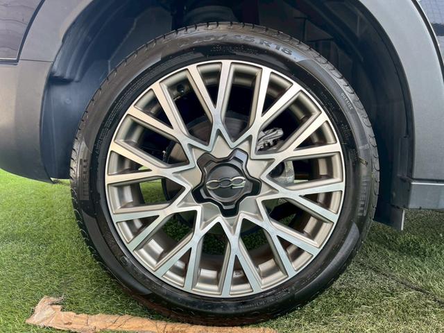 ５００Ｘ エクストリーム　ＡｐｐｌｅＣａｒＰｌａｙ／８０台限定／革シート／ブラインドスポットモニター／純正ディスプレイオーディオ／パワーシート／バックモニター／アダプティブクルーズコントロール／純正１８インチアルミ／ＥＴＣ（62枚目）
