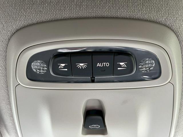 ＸＣ４０ Ｔ４　モメンタム　サンルーフ／ＡｐｐｌｅＣａｒＰｌａｙ／全方位／フルセグＴＶ／アダプティブクルーズコントロール／ブラインドスポットモニター／メモリー付きパワーシート／パワーバックドア／ワイヤレス充電／ステアリングヒータ（46枚目）