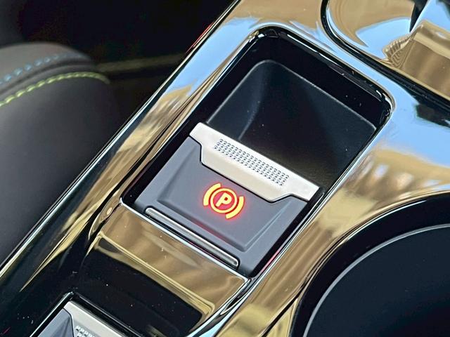 ２０８ ＧＴライン　ＡｐｐｌｅＣａｒＰｌａｙ／アダプティブクルーズコントロール／ブラインドスポットモニター／レーンキープアシスト／ワイヤレス充電／パドルシフト／バックカメラ／ＥＴＣ／ＵＳＢポート／アイドリングストップ（45枚目）