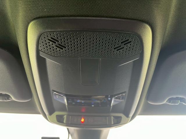 ２０８ ＧＴライン　ＡｐｐｌｅＣａｒＰｌａｙ／アダプティブクルーズコントロール／ブラインドスポットモニター／レーンキープアシスト／ワイヤレス充電／パドルシフト／バックカメラ／ＥＴＣ／ＵＳＢポート／アイドリングストップ（52枚目）