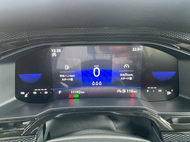 ポロ ＴＳＩアクティブベーシック　ＡｐｐｌｅＣａｒＰｌａｙ／フルセグＴＶ／バックカメラ／クルーズコントロール／パドルシフト／ワイヤレス充電／ＥＴＣ車載器／アイドリングストップ／ＵＳＢ－Ｃポート／デジタルメータ／レーンキープアシスト（26枚目）