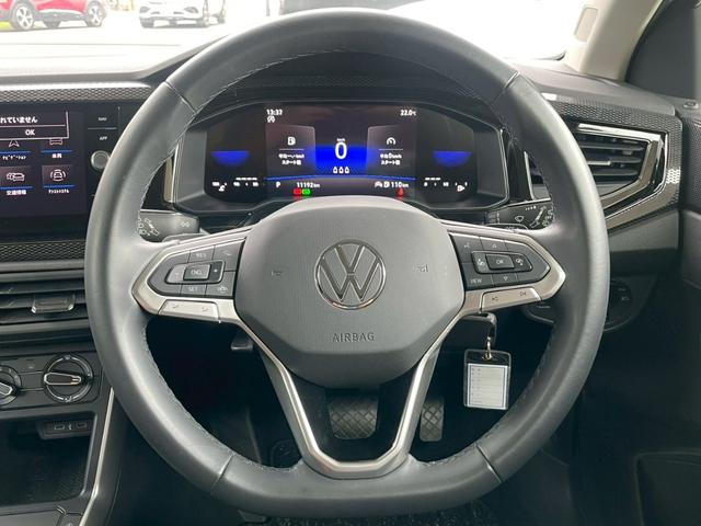 ポロ ＴＳＩアクティブベーシック　ＡｐｐｌｅＣａｒＰｌａｙ／フルセグＴＶ／バックカメラ／クルーズコントロール／パドルシフト／ワイヤレス充電／ＥＴＣ車載器／アイドリングストップ／ＵＳＢ－Ｃポート／デジタルメータ／レーンキープアシスト（28枚目）