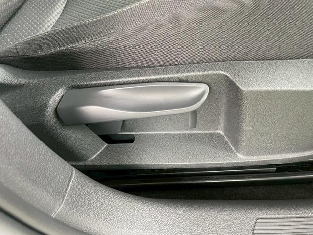 ポロ ＴＳＩアクティブベーシック　ＡｐｐｌｅＣａｒＰｌａｙ／フルセグＴＶ／バックカメラ／クルーズコントロール／パドルシフト／ワイヤレス充電／ＥＴＣ車載器／アイドリングストップ／ＵＳＢ－Ｃポート／デジタルメータ／レーンキープアシスト（40枚目）
