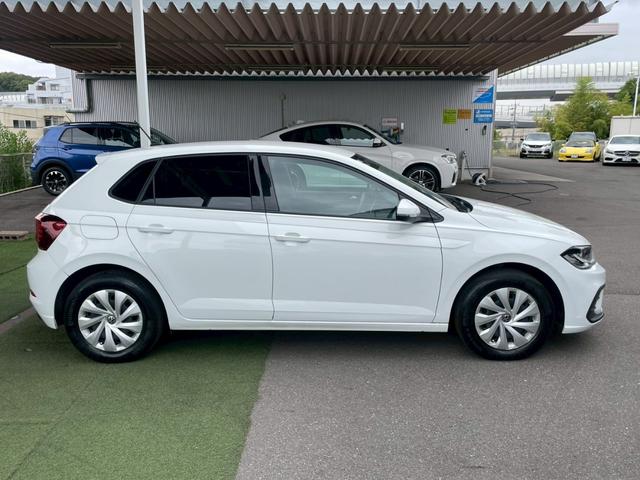 ポロ ＴＳＩアクティブベーシック　ＡｐｐｌｅＣａｒＰｌａｙ／フルセグＴＶ／バックカメラ／クルーズコントロール／パドルシフト／ワイヤレス充電／ＥＴＣ車載器／アイドリングストップ／ＵＳＢ－Ｃポート／デジタルメータ／レーンキープアシスト（55枚目）