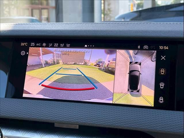 DS4 リヴォリ ブルーHDi AppleCarPlay/FOCALサウンド/シートクーラ/シートヒータ/全方位カメラ/アダプティブクルーズコントロール/ヘッドアップディスプレイ/メモリー付きパワーシート/ブラインドスポットモニター(4枚目)