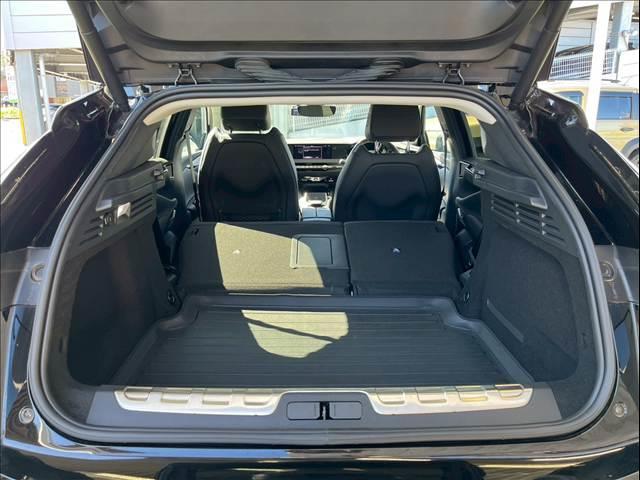 DS4 リヴォリ ブルーHDi AppleCarPlay/FOCALサウンド/シートクーラ/シートヒータ/全方位カメラ/アダプティブクルーズコントロール/ヘッドアップディスプレイ/メモリー付きパワーシート/ブラインドスポットモニター(18枚目)