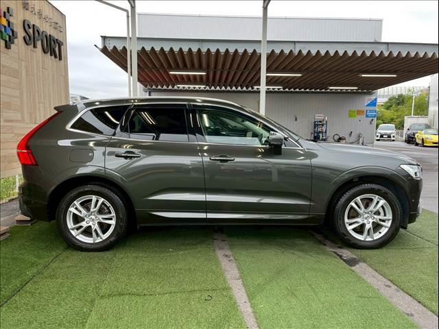 ＸＣ６０ Ｄ４　ＡＷＤ　モーメンタム　ＡｐｐｌｅＣａｒＰｌａｙ／フルセグＴＶ／シートヒーター／白革シート／アダプティブクルーズコントロール／ブラインドスポットモニター／メモリー付きパワーシート／パワーバックドア／Ｗエアコン／純正ナビ（15枚目）