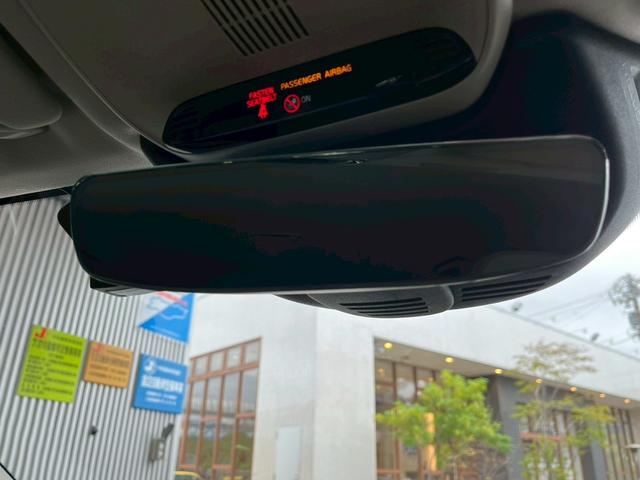 ＸＣ６０ Ｄ４　ＡＷＤ　モーメンタム　ＡｐｐｌｅＣａｒＰｌａｙ／フルセグＴＶ／シートヒーター／白革シート／アダプティブクルーズコントロール／ブラインドスポットモニター／メモリー付きパワーシート／パワーバックドア／Ｗエアコン／純正ナビ（44枚目）