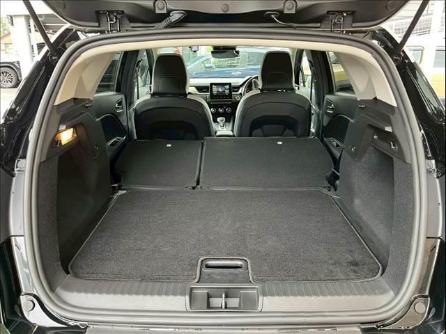 キャプチャー インテンス　ＡｐｐｌｅＣａｒＰｌａｙ／シートヒーター／全方位カメラ／アダプティブクルーズコントロール／ブラインドスポットモニター／ステアリングヒーター／レーンキープアシスト／アイドリングストップ／ＥＴＣ車載器（18枚目）