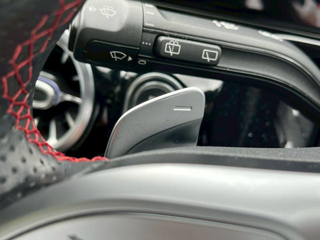 ＧＬＡクラス ＧＬＡ２００ｄ　４マチック　ＡＭＧライン　サンルーフ／シートヒータ／フルセグ／レーダークルーズコントロール／パワーシート／パワーバックドア／ブラインドスポットモニター／ステアリングスイッチ／純正ナビ／全方位カメラ／ワイヤレス充電／パドルシフト（34枚目）